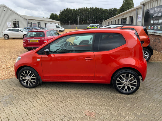 Volkswagen Grove Up