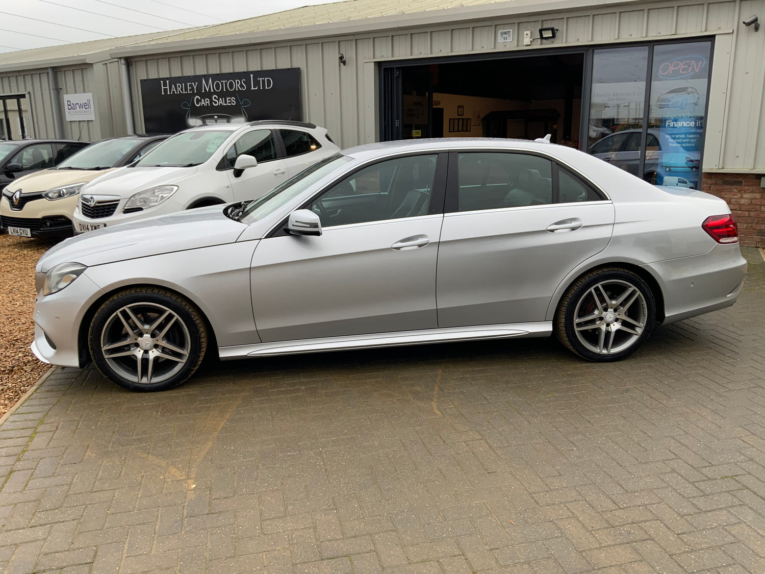 Mercedes E250 AMG sport cdi