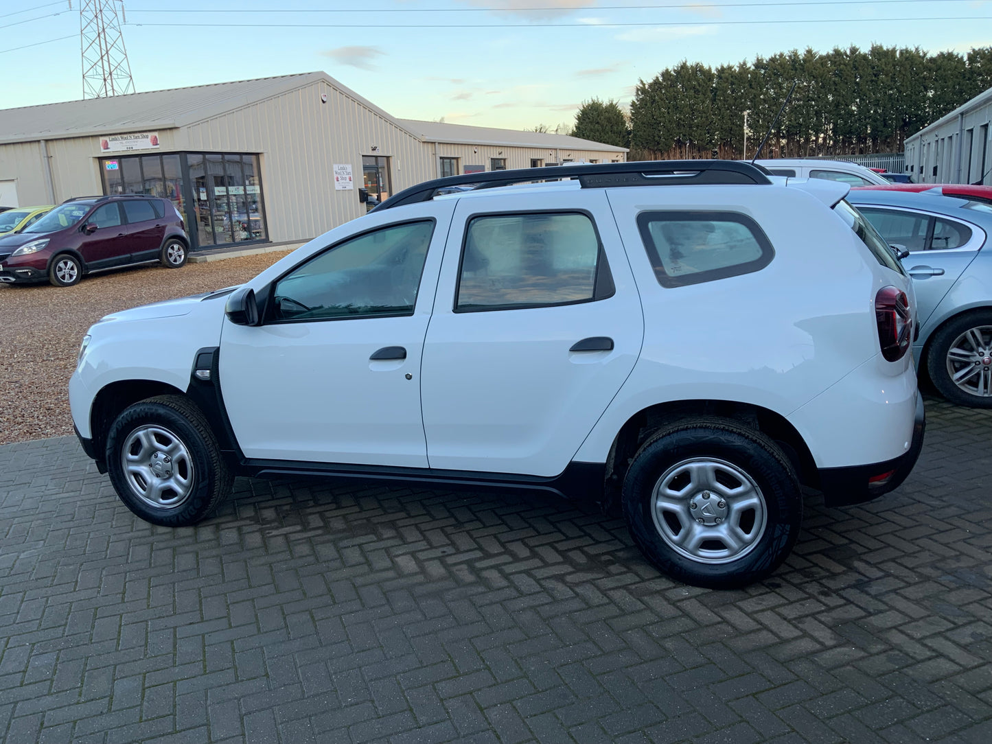 Dacia Duster 1L tce essential