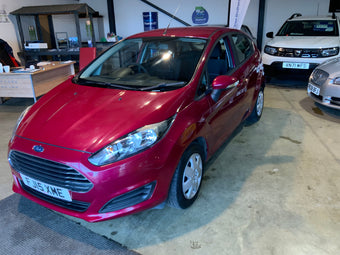 compare product Ford fiesta 1.6L diesel 5 door