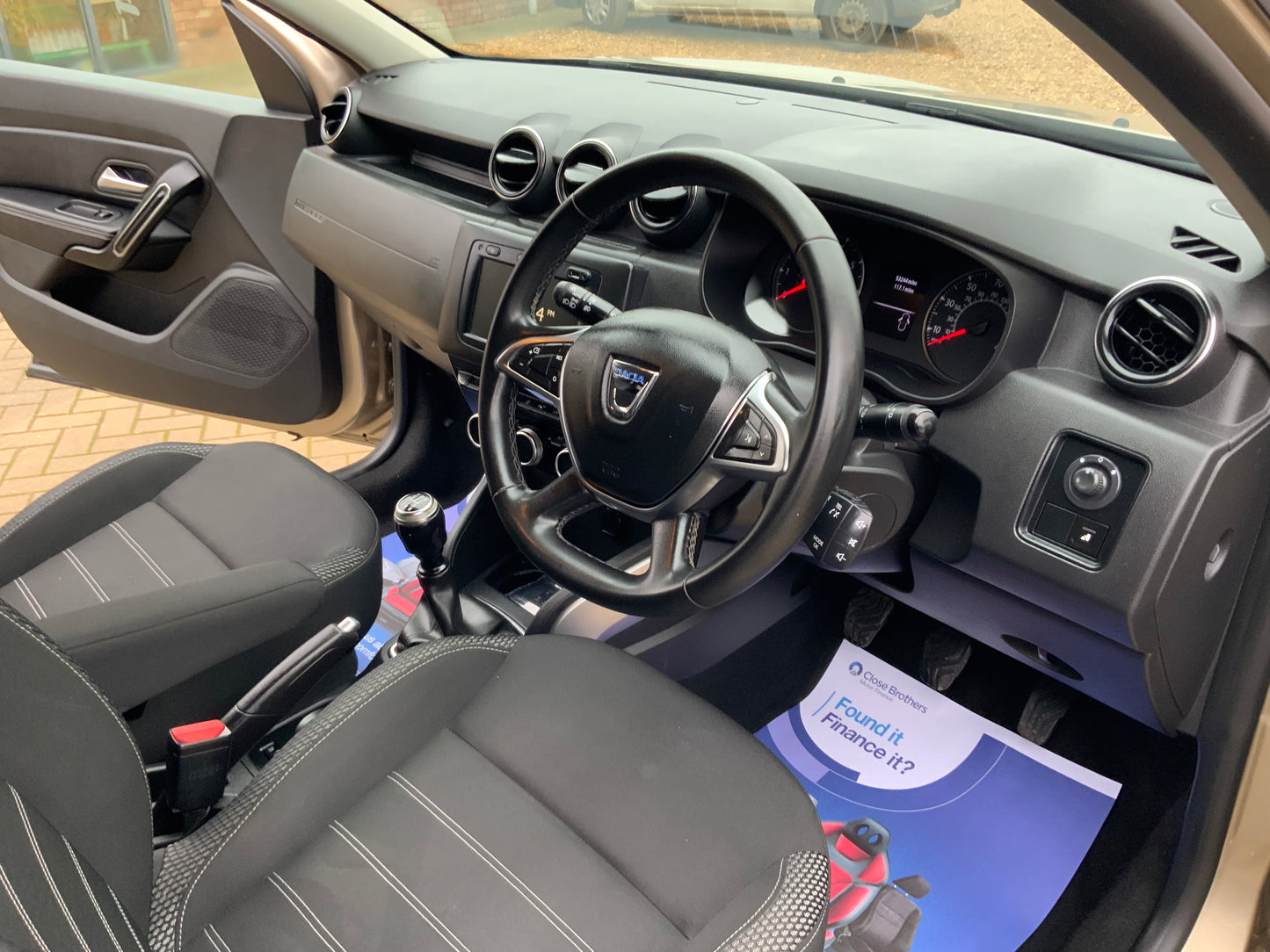 Dacia Duster 1.6L prestige petrol