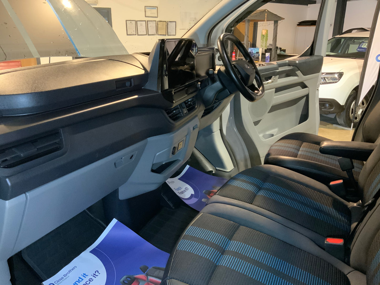 Ford transit custom sport auto LWB