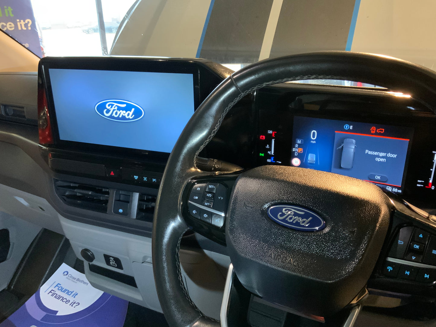 Ford transit custom sport auto LWB