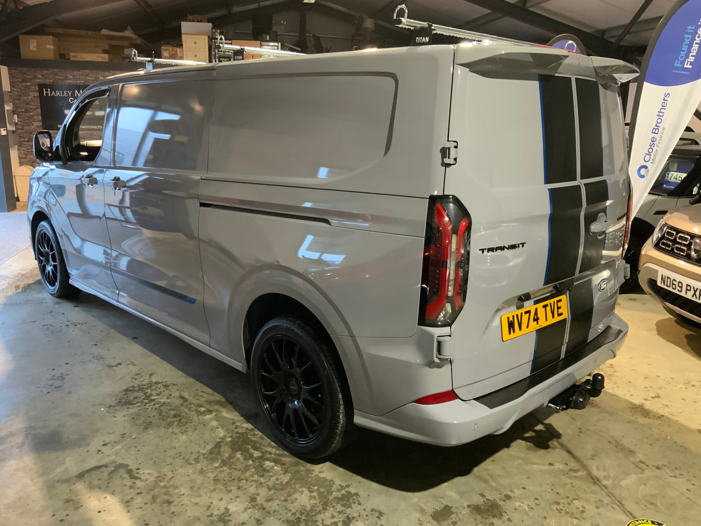 Transit custom sport LWB auto