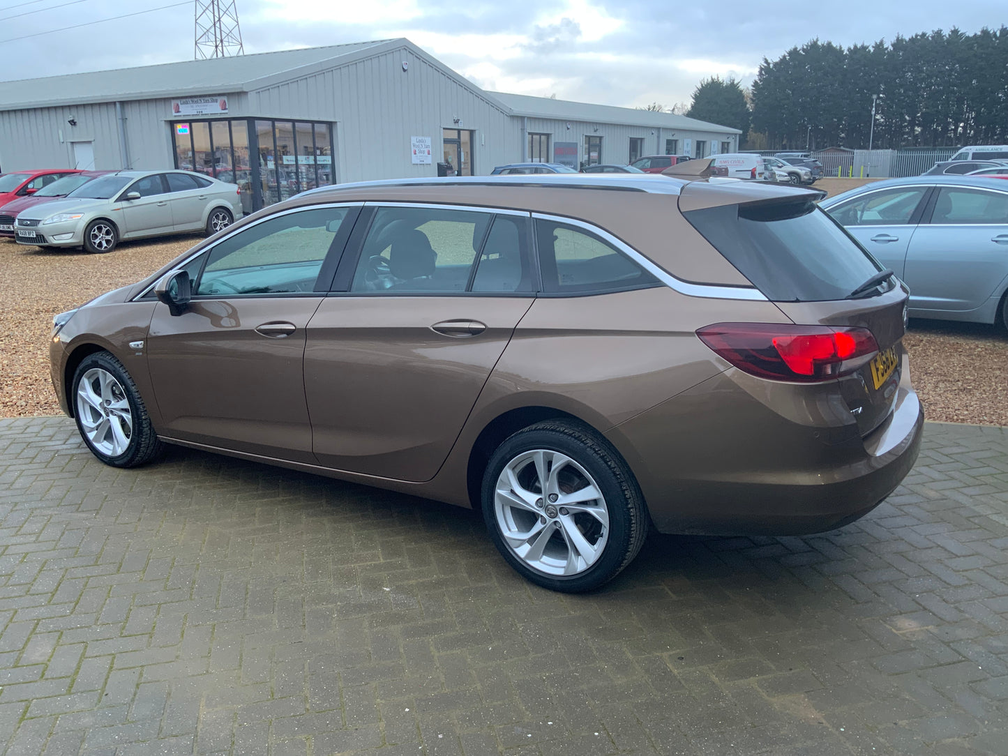 Vauxhall Astra estate car auto