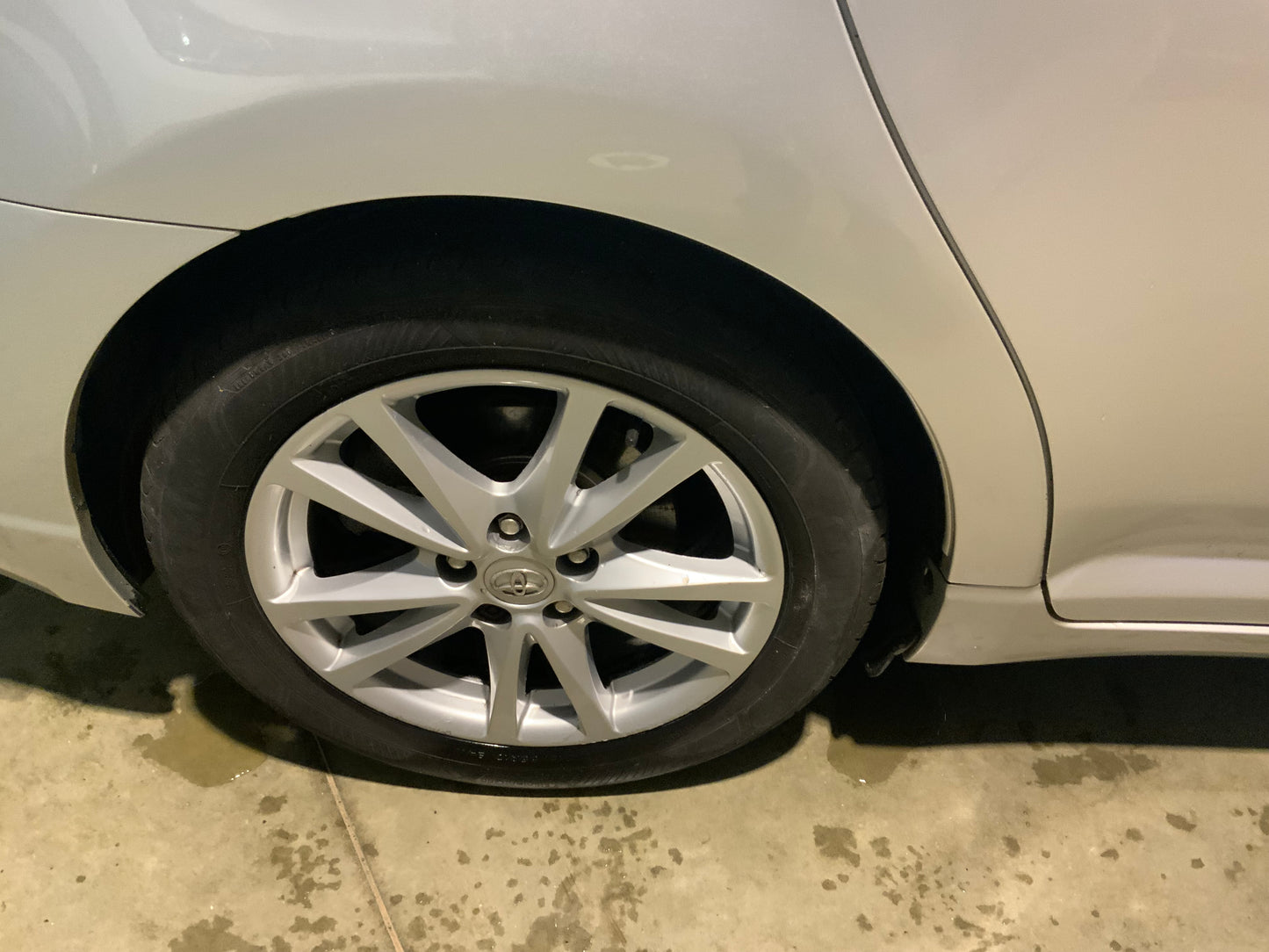 Toyota Avensis estate car