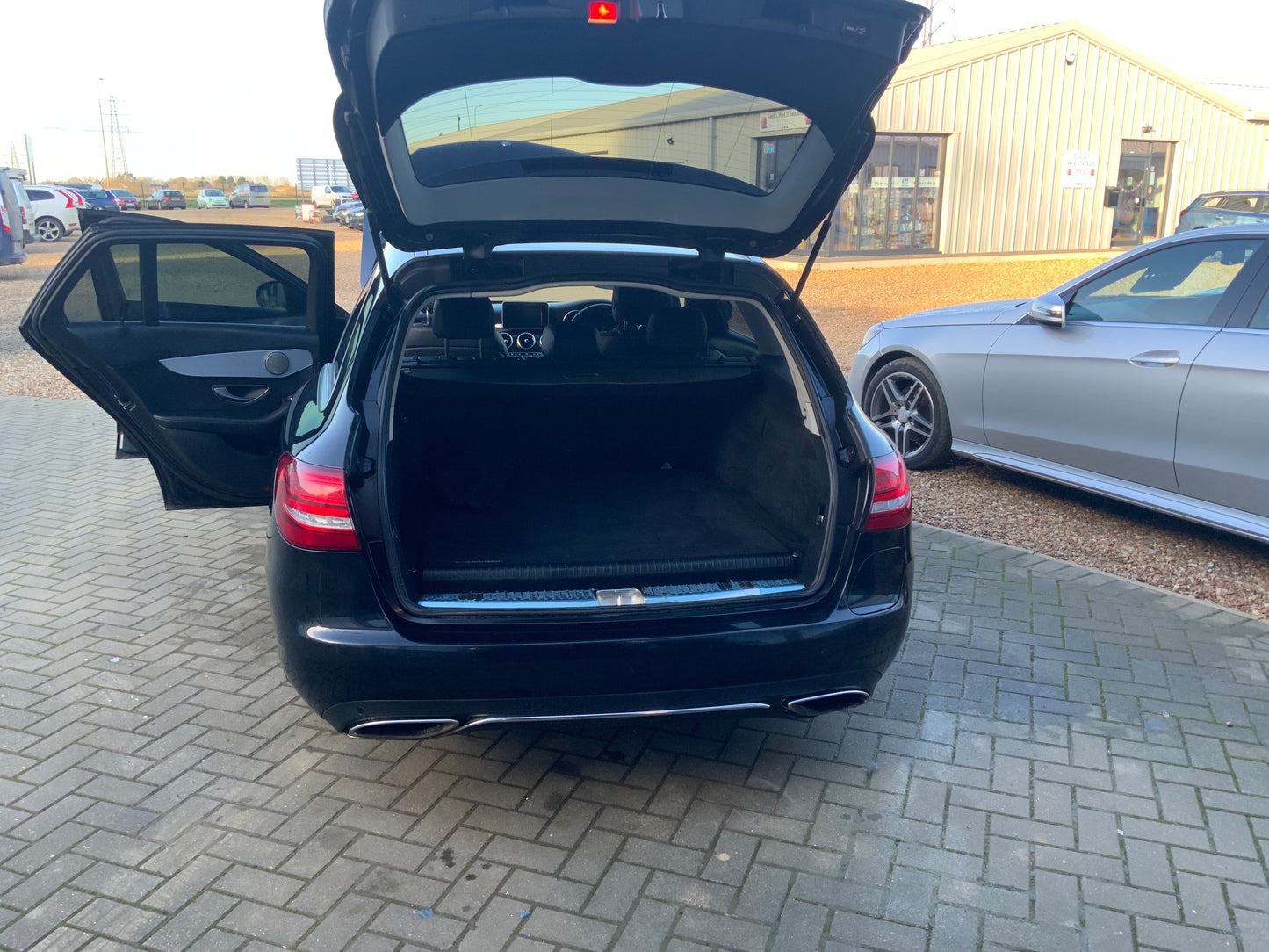 Mercedes C350 2L sport estate car auto