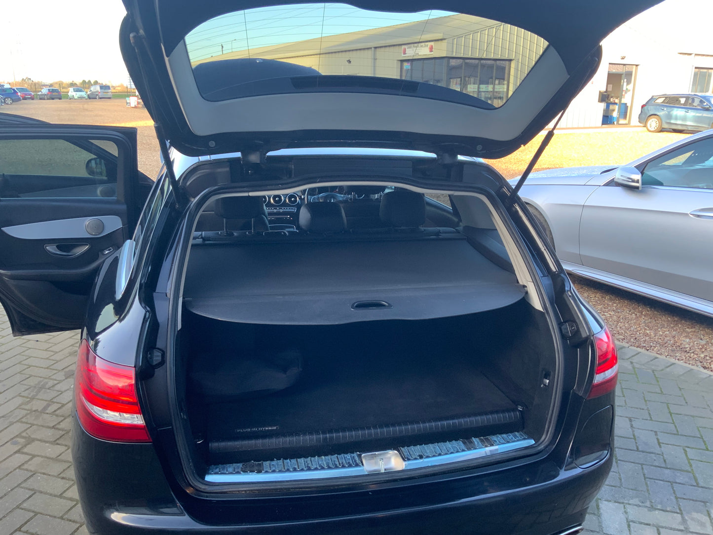 Mercedes C350 2L sport estate car auto