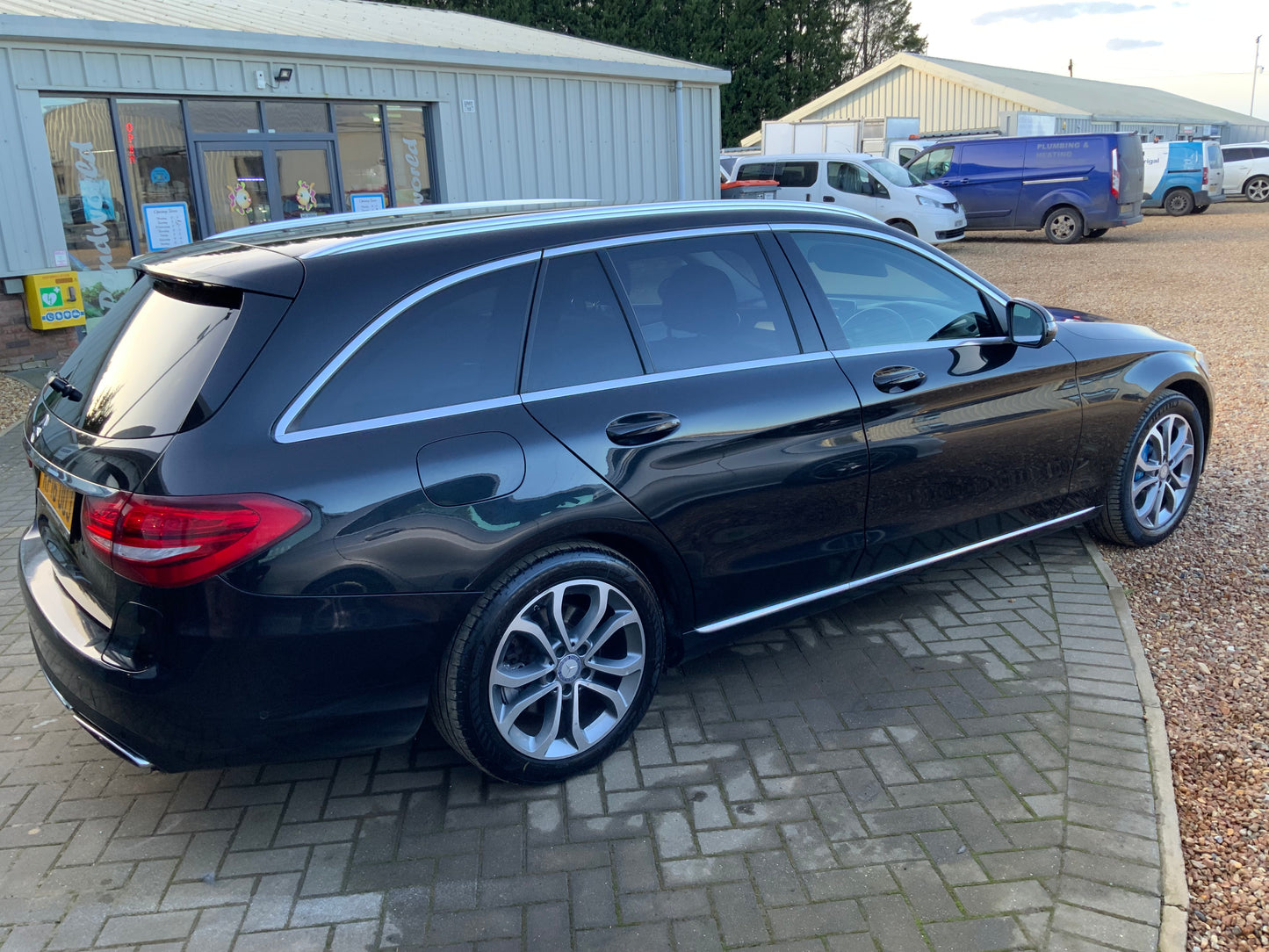 Mercedes C350 2L sport estate car auto