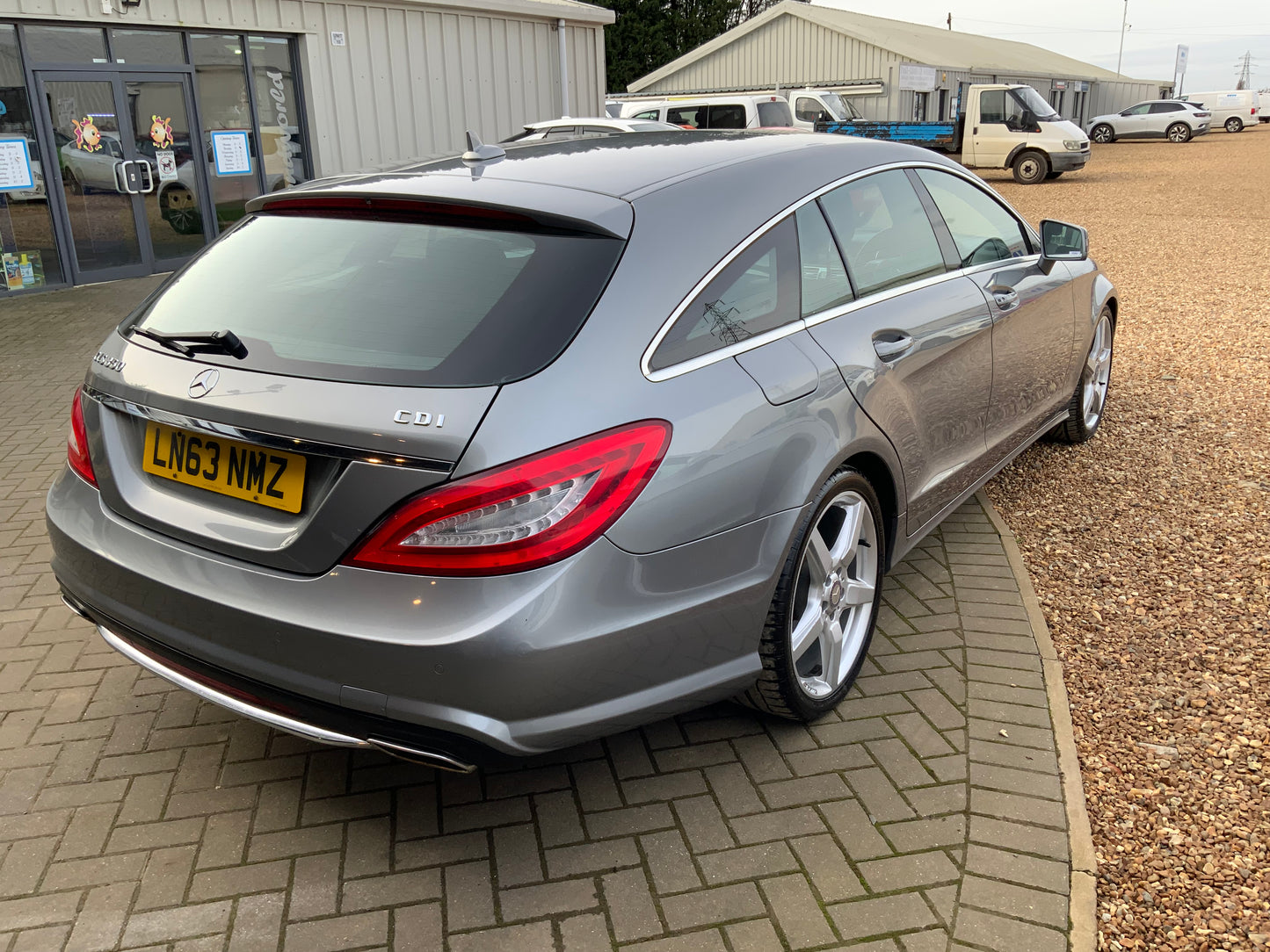 Mercedes CLS 350 sport AMG Estate car auto