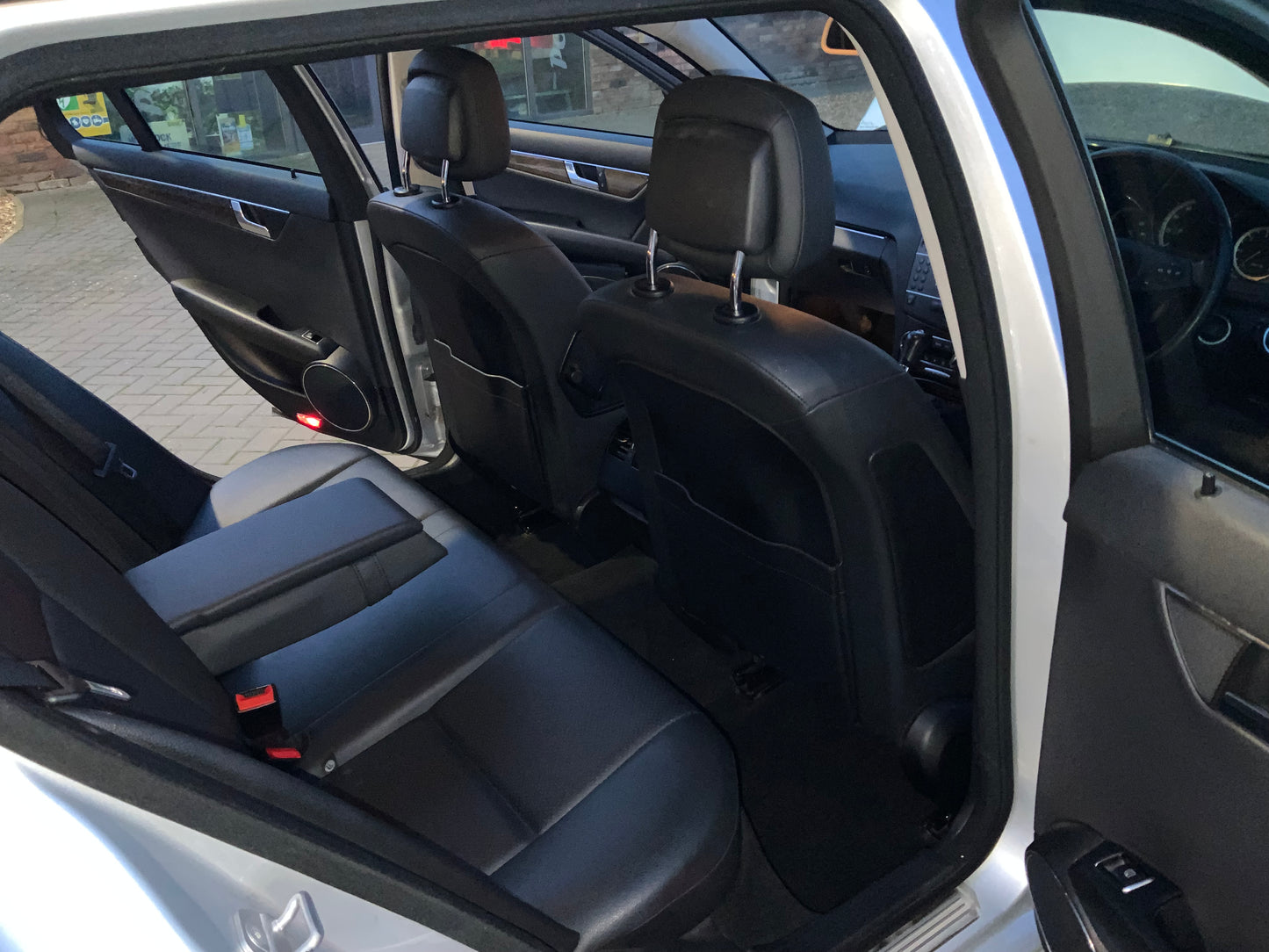 Mercedes C220 elegance auto estate car