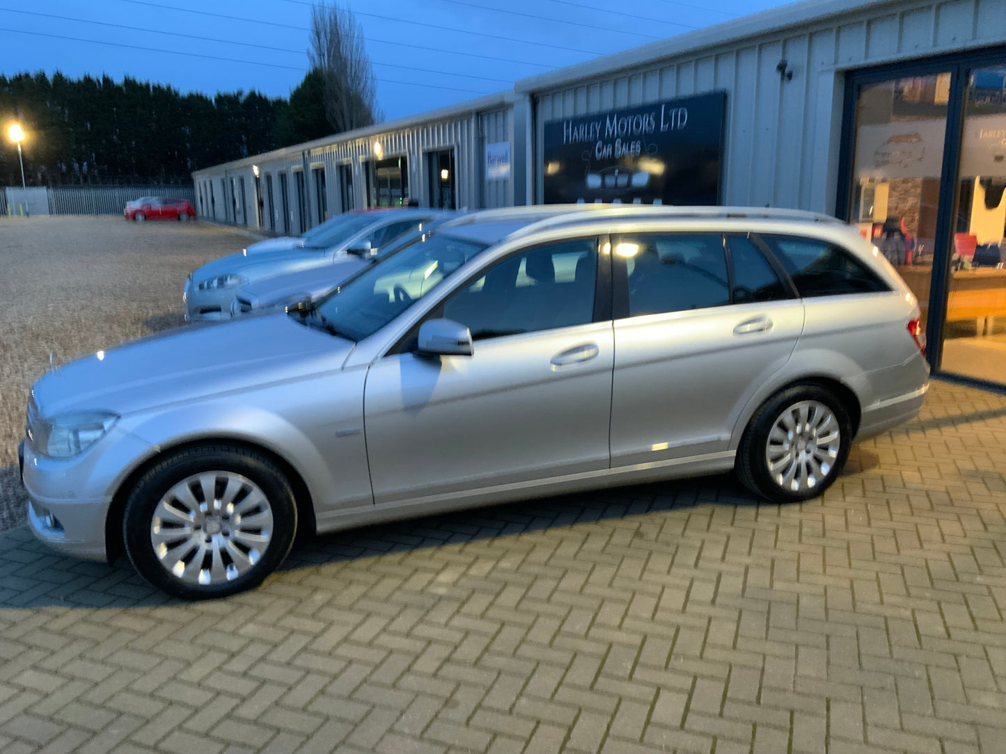 Mercedes C220 elegance auto estate car