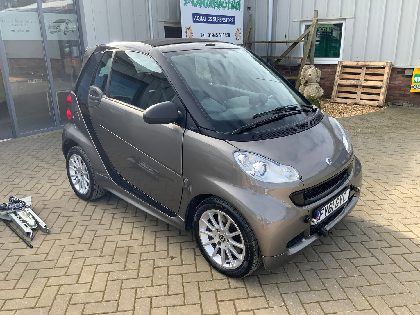 Smart car fortwo convertible