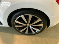 Volkswagen Beetle convertible 1.4L petrol