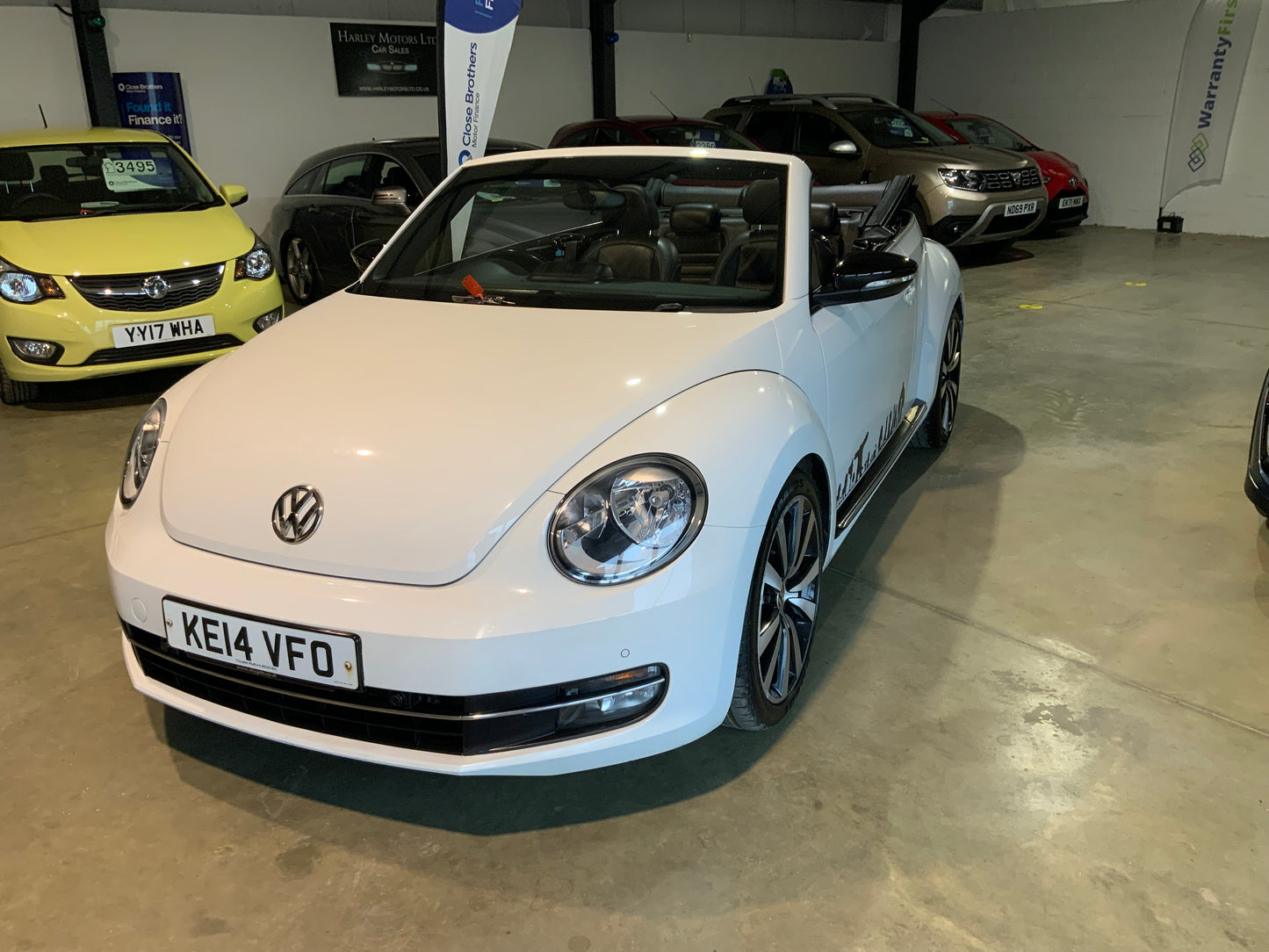 Volkswagen Beetle convertible 1.4L petrol