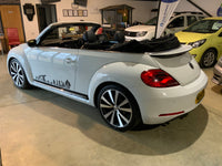 Volkswagen Beetle convertible 1.4L petrol