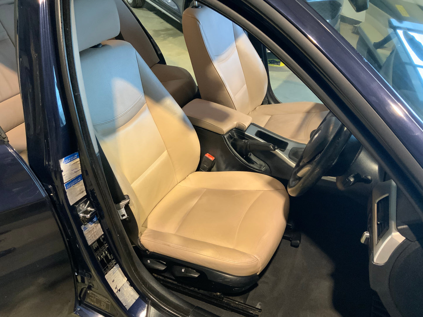 BMW 320 se touring estate car