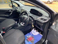 Peugeot 208 tech edition