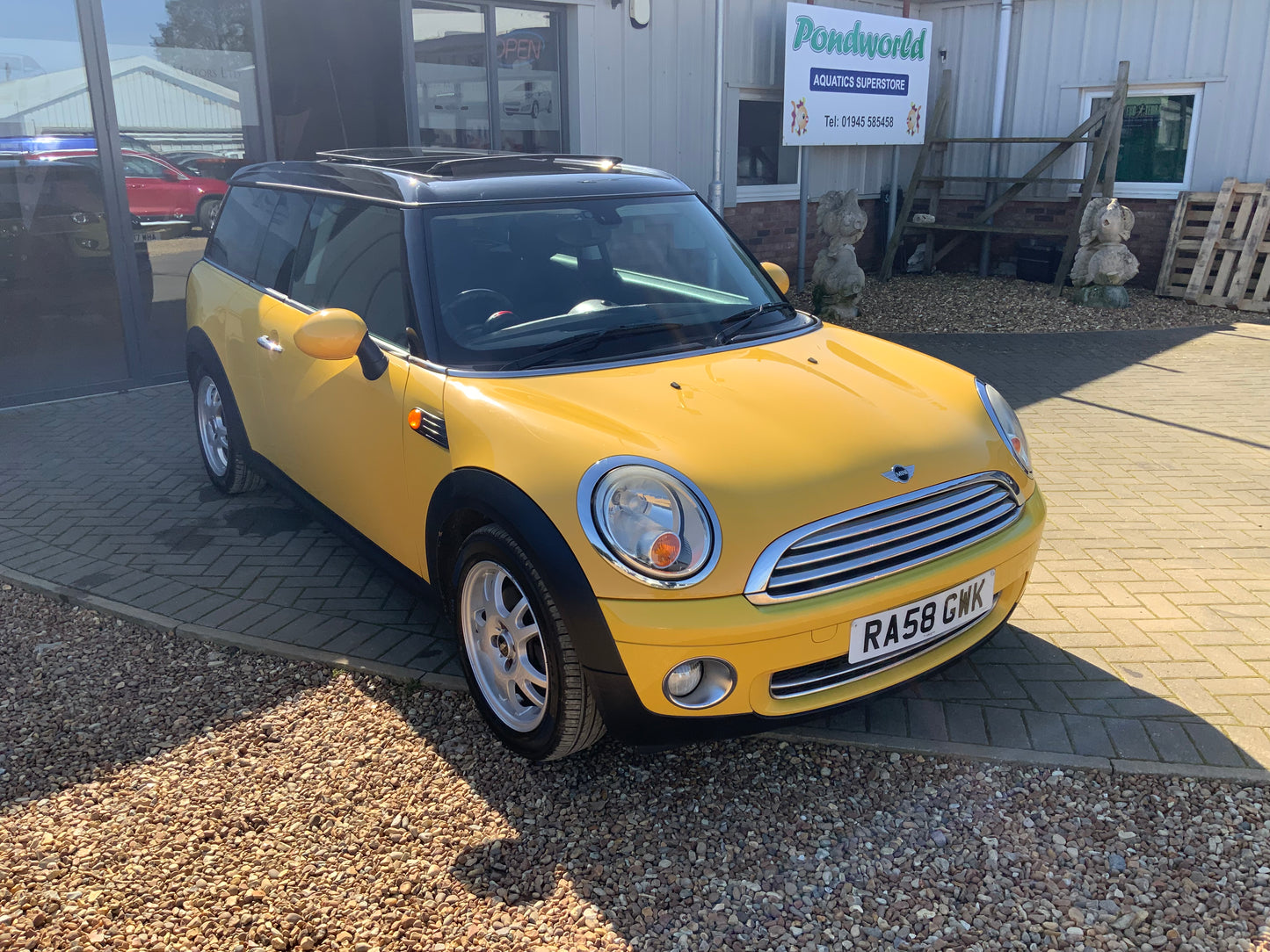 Mini Cooper clubman estate car 1.6 petrol