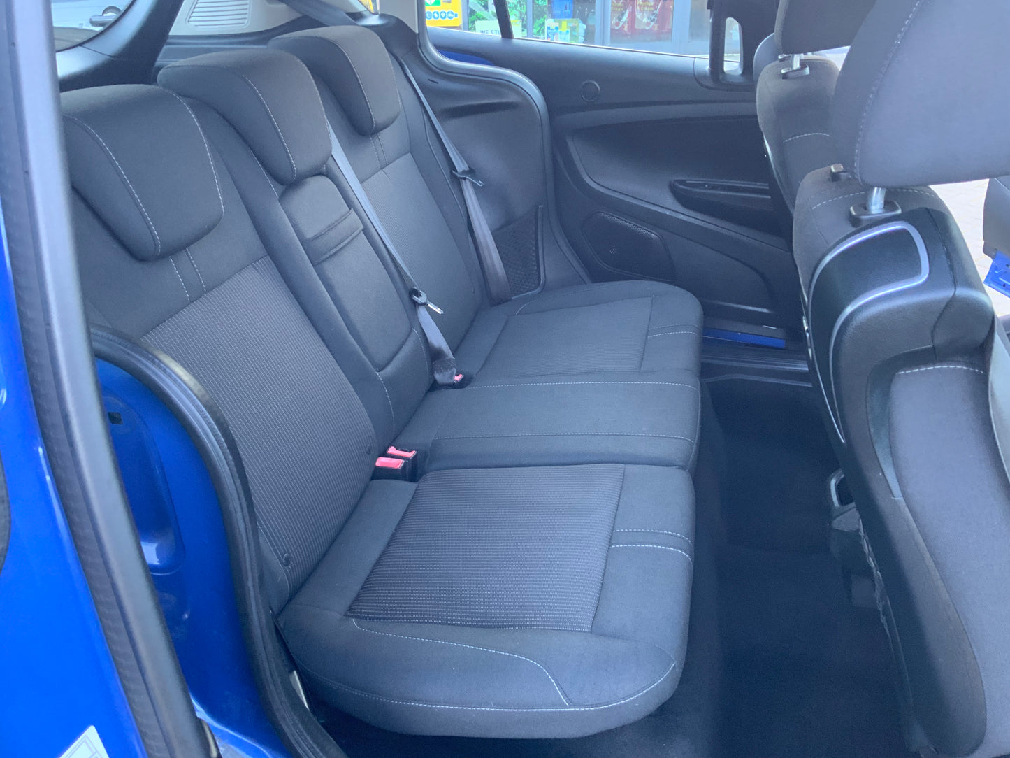 Ford B max auto