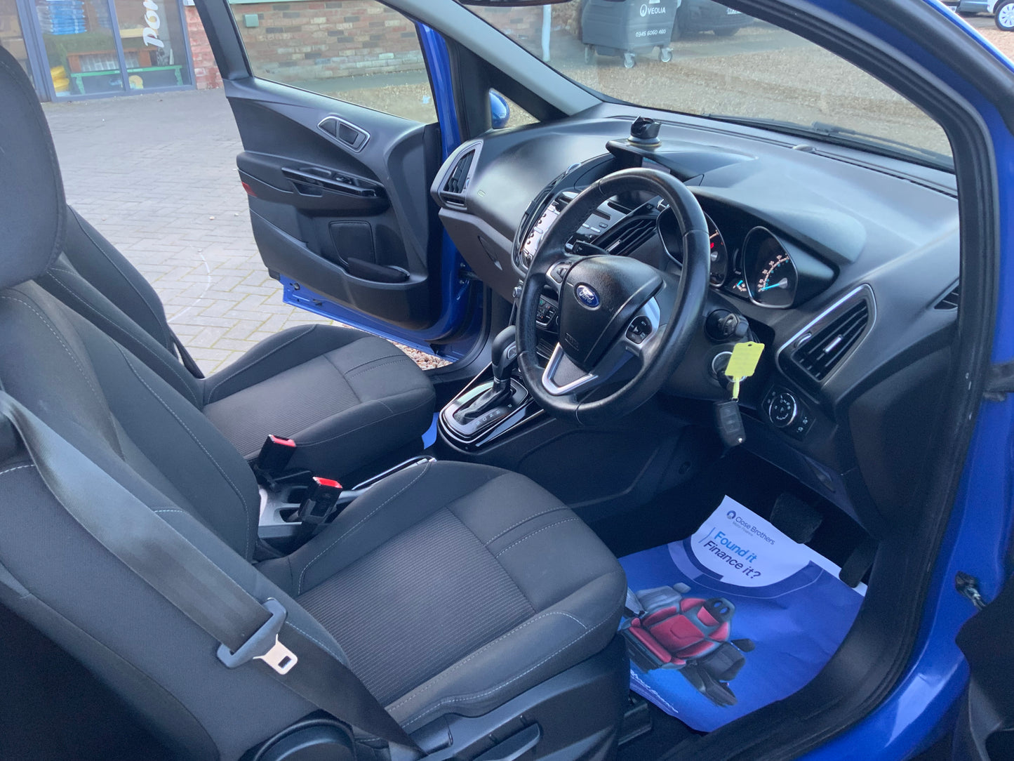 Ford B max auto