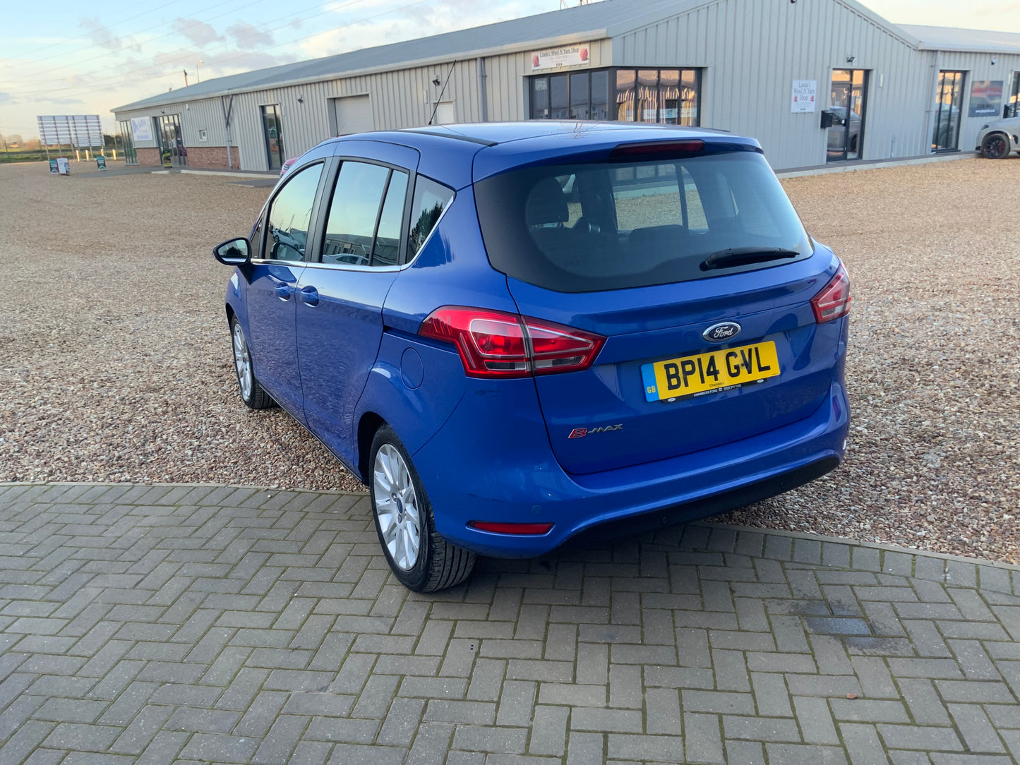 Ford B max auto