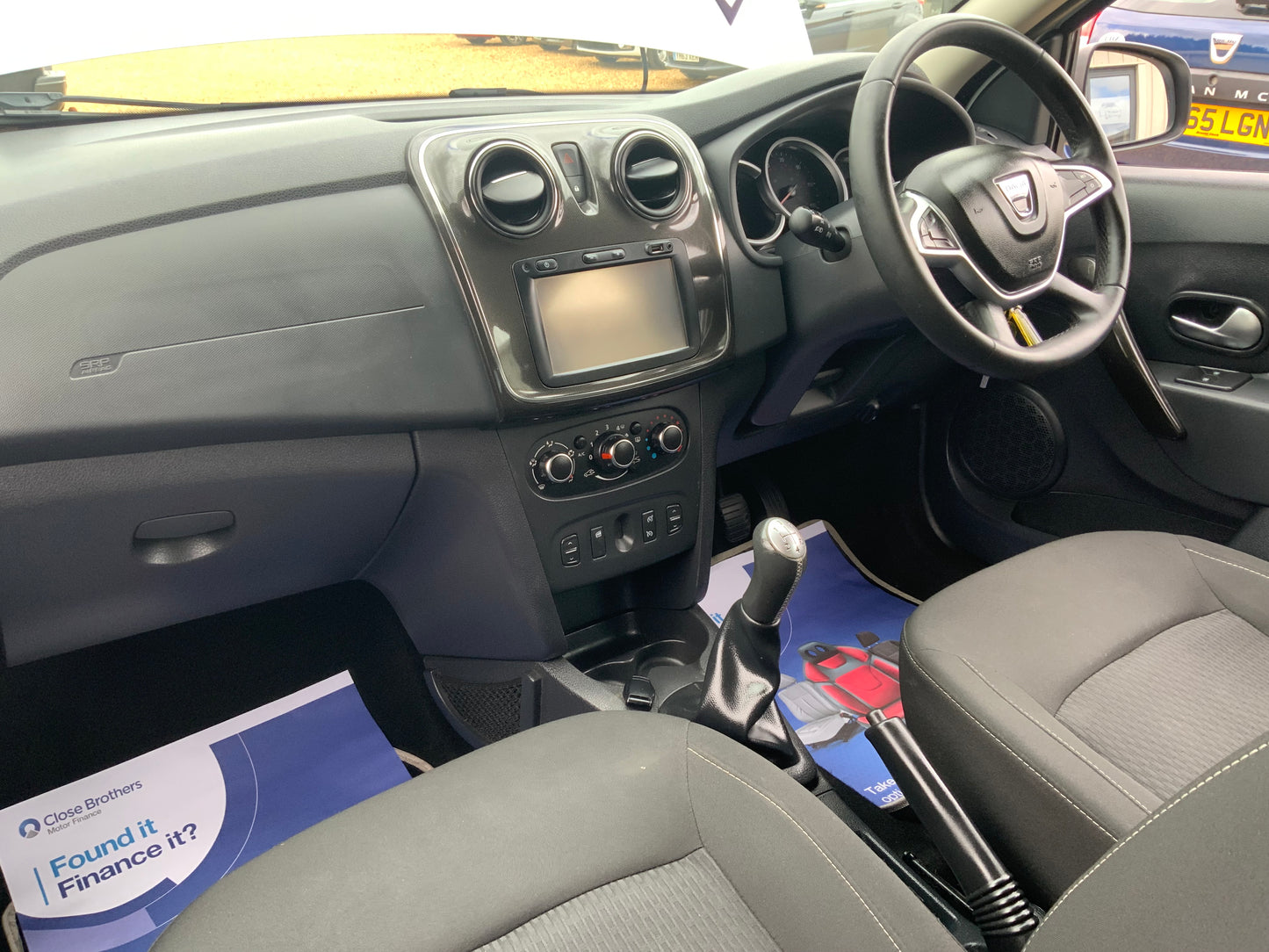 Dacia Sandero Laureate