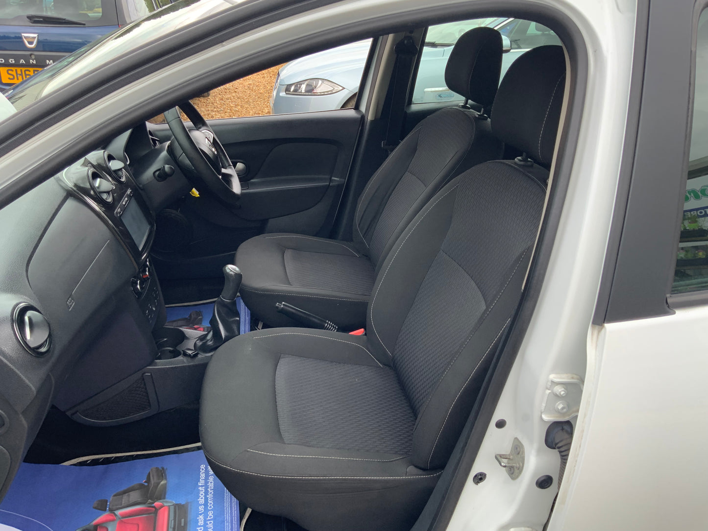 Dacia Sandero Laureate