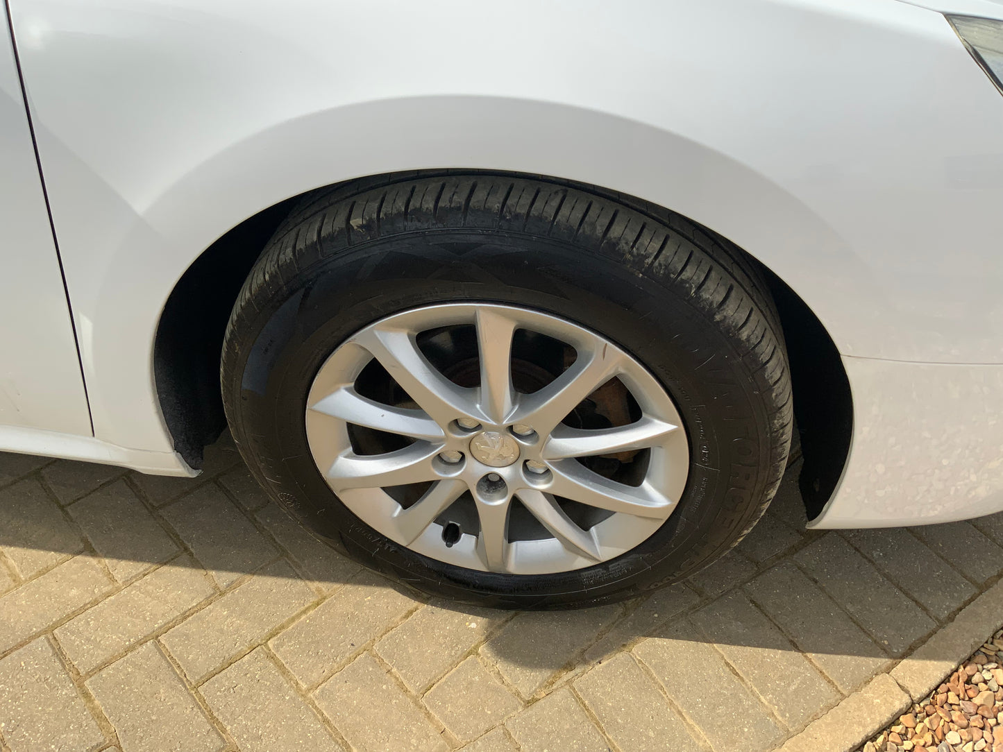 Peugeot 508 SW Estate car