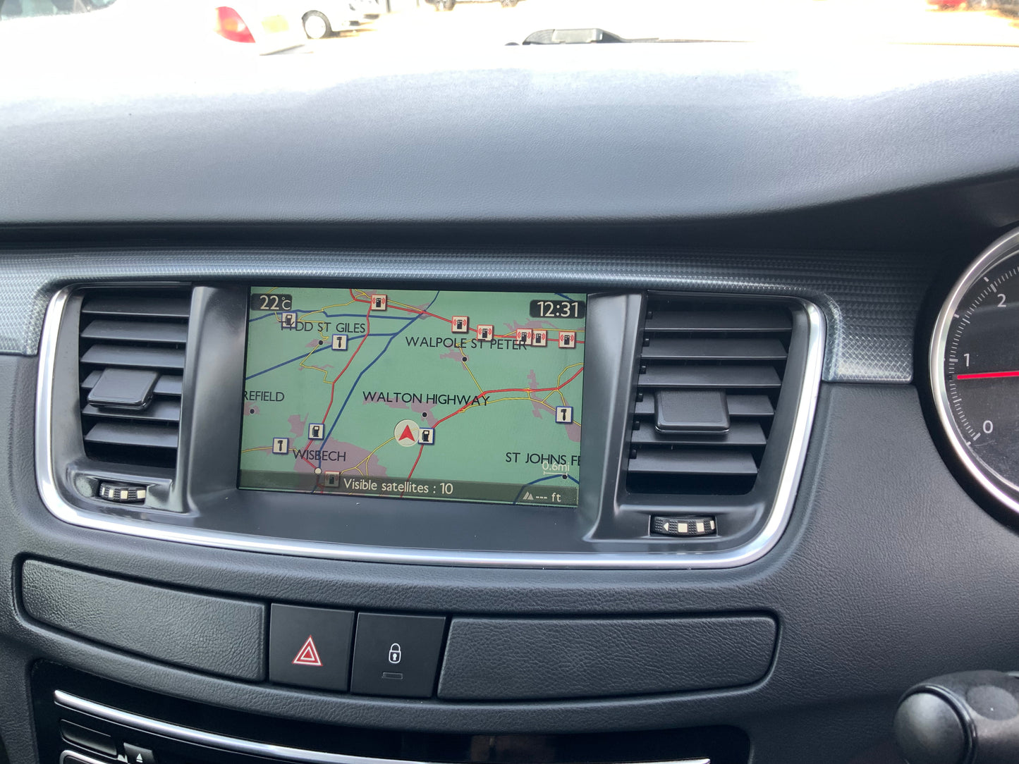 Peugeot 508 SW Estate car