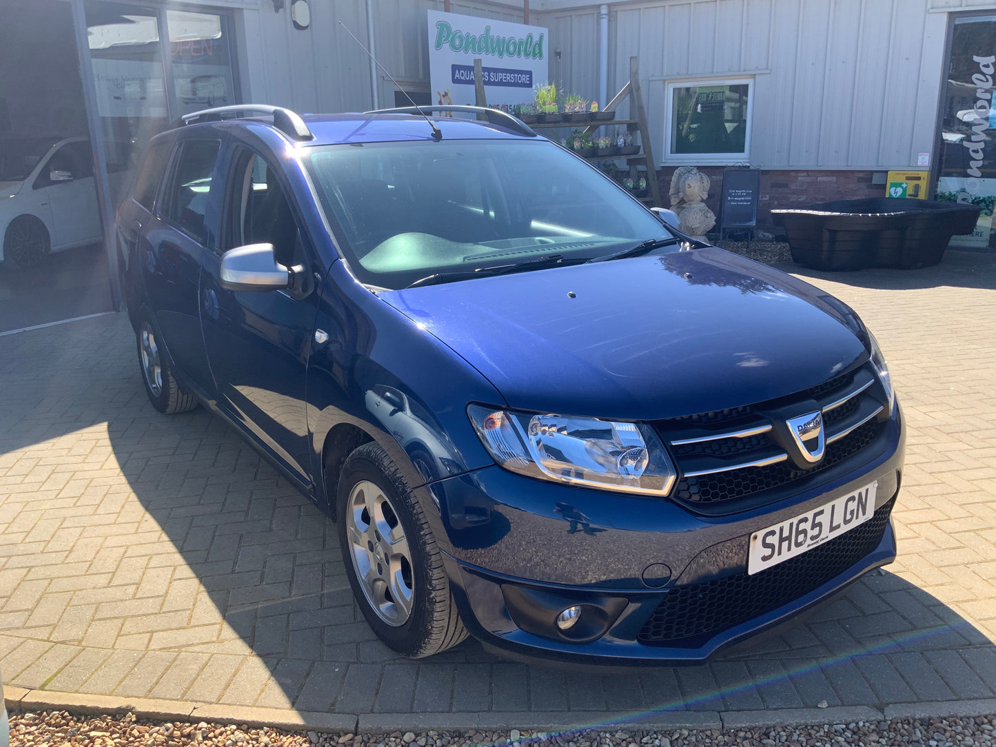 Dacia Logan Laureate Estate car