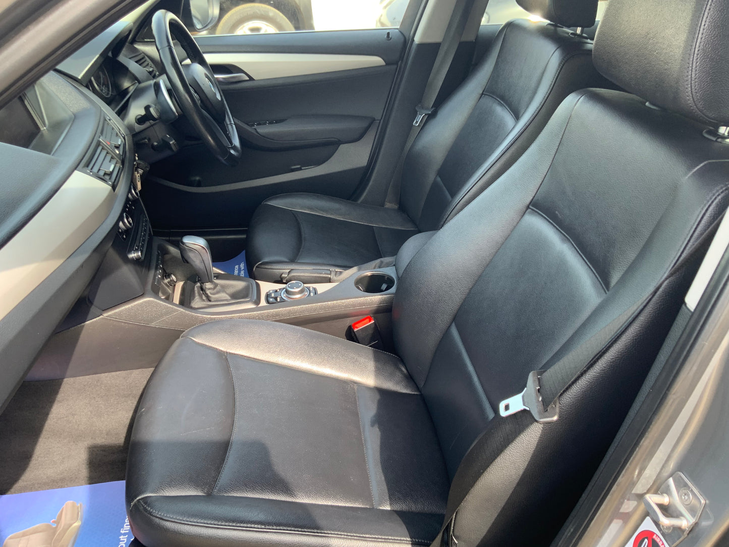 BMW X 1 auto x drive SE