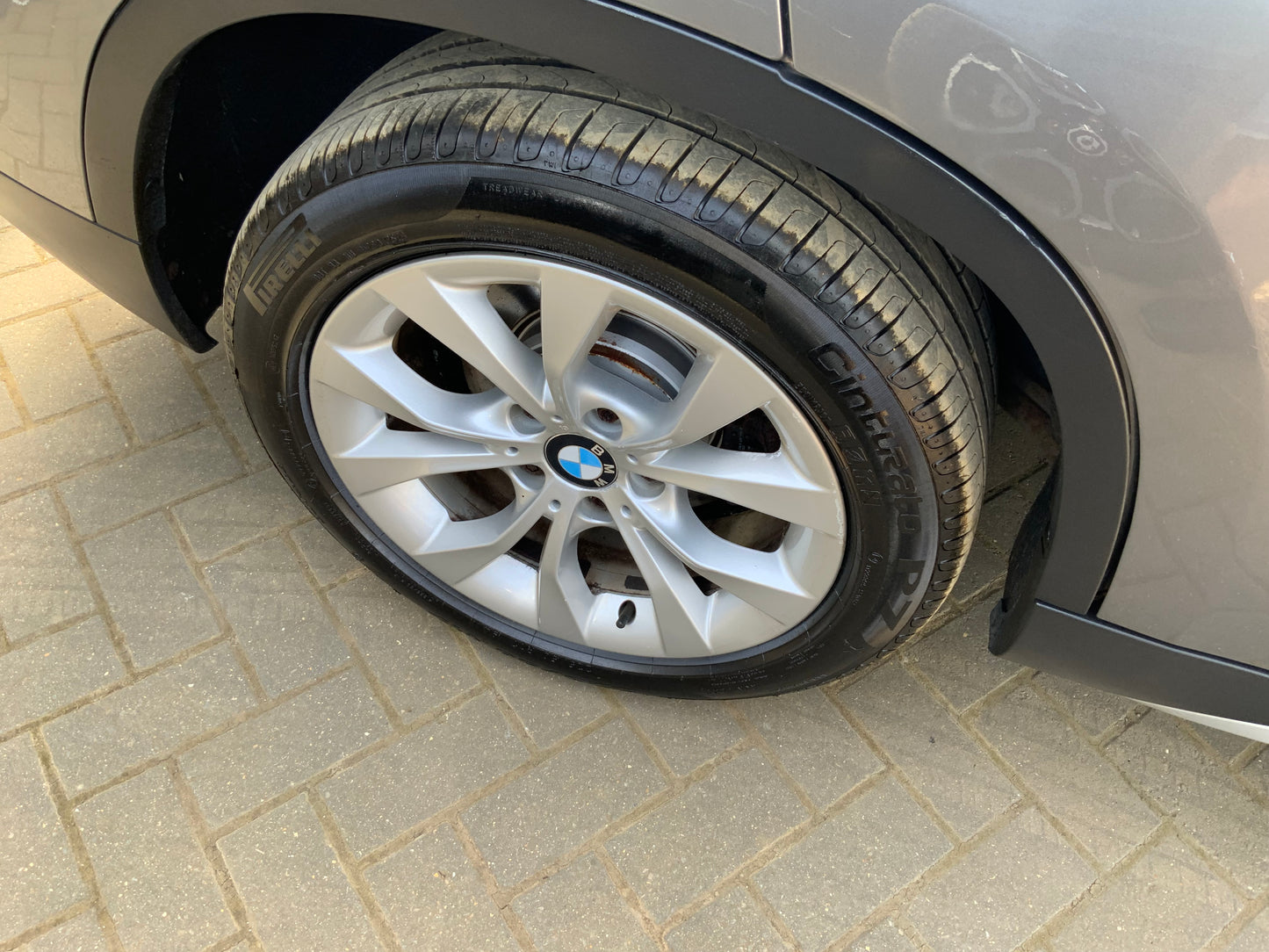 BMW X 1 auto x drive SE