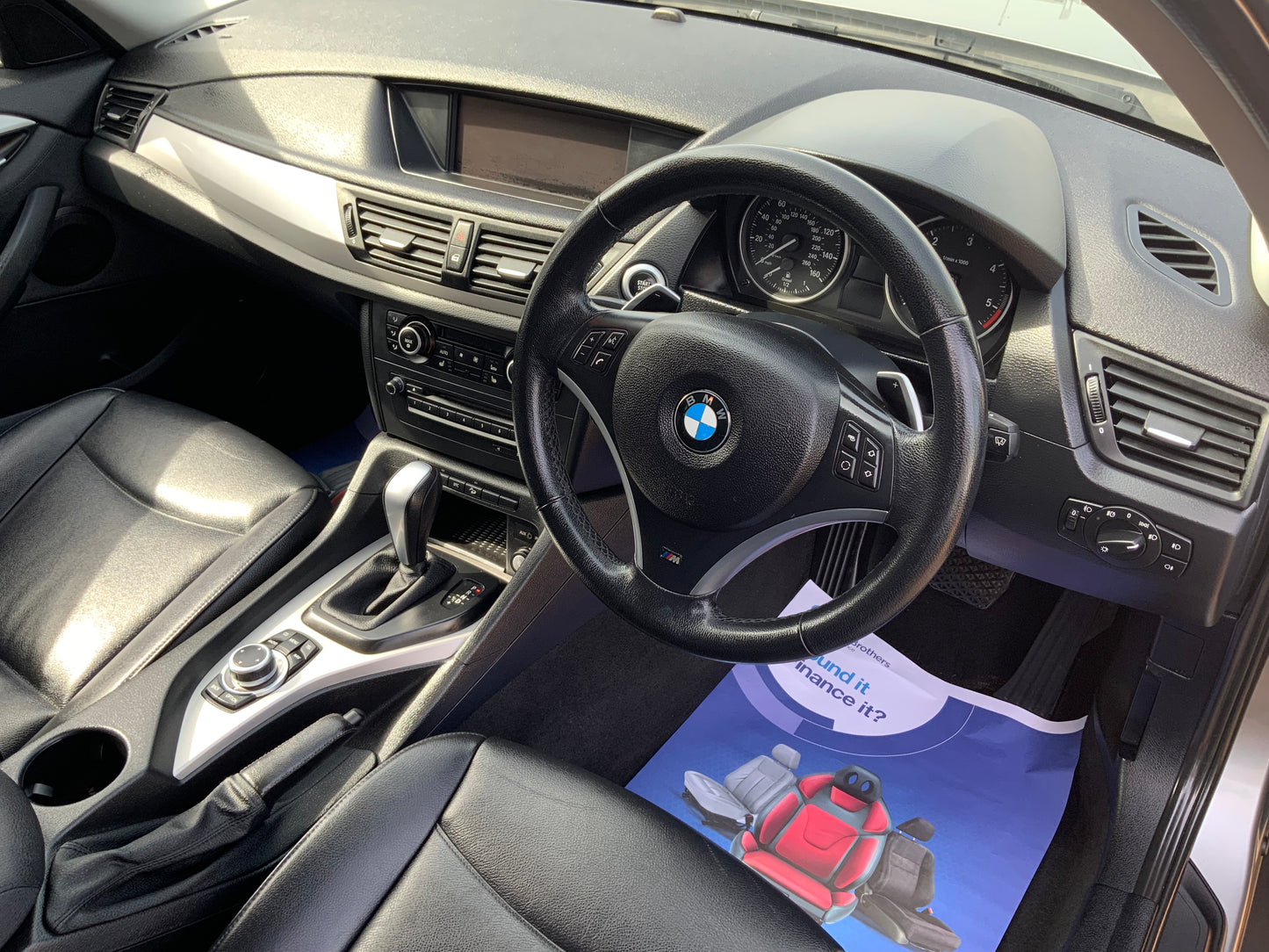 BMW X 1 auto x drive SE