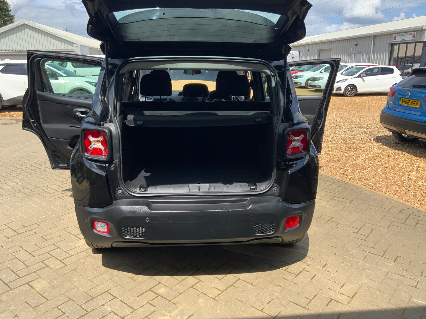 Jeep Renegade 1.6L petrol Longitude