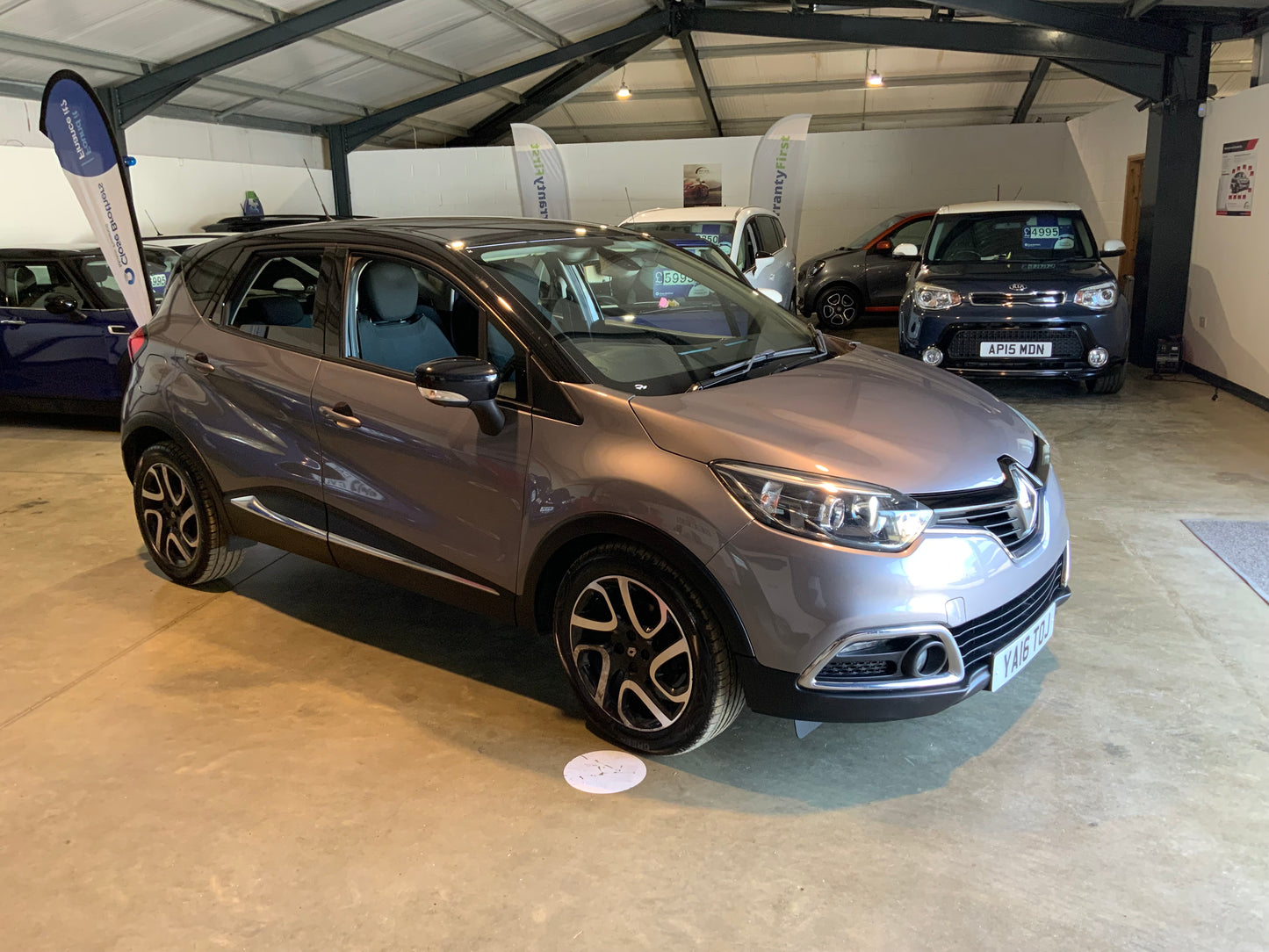Renault Captur 1.5L diesel