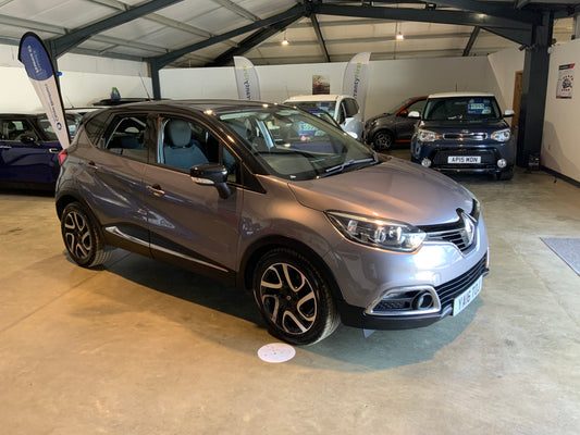 Renault Captur 1.5L diesel