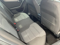 Volkswagen Passat 2L diesel tdi highline