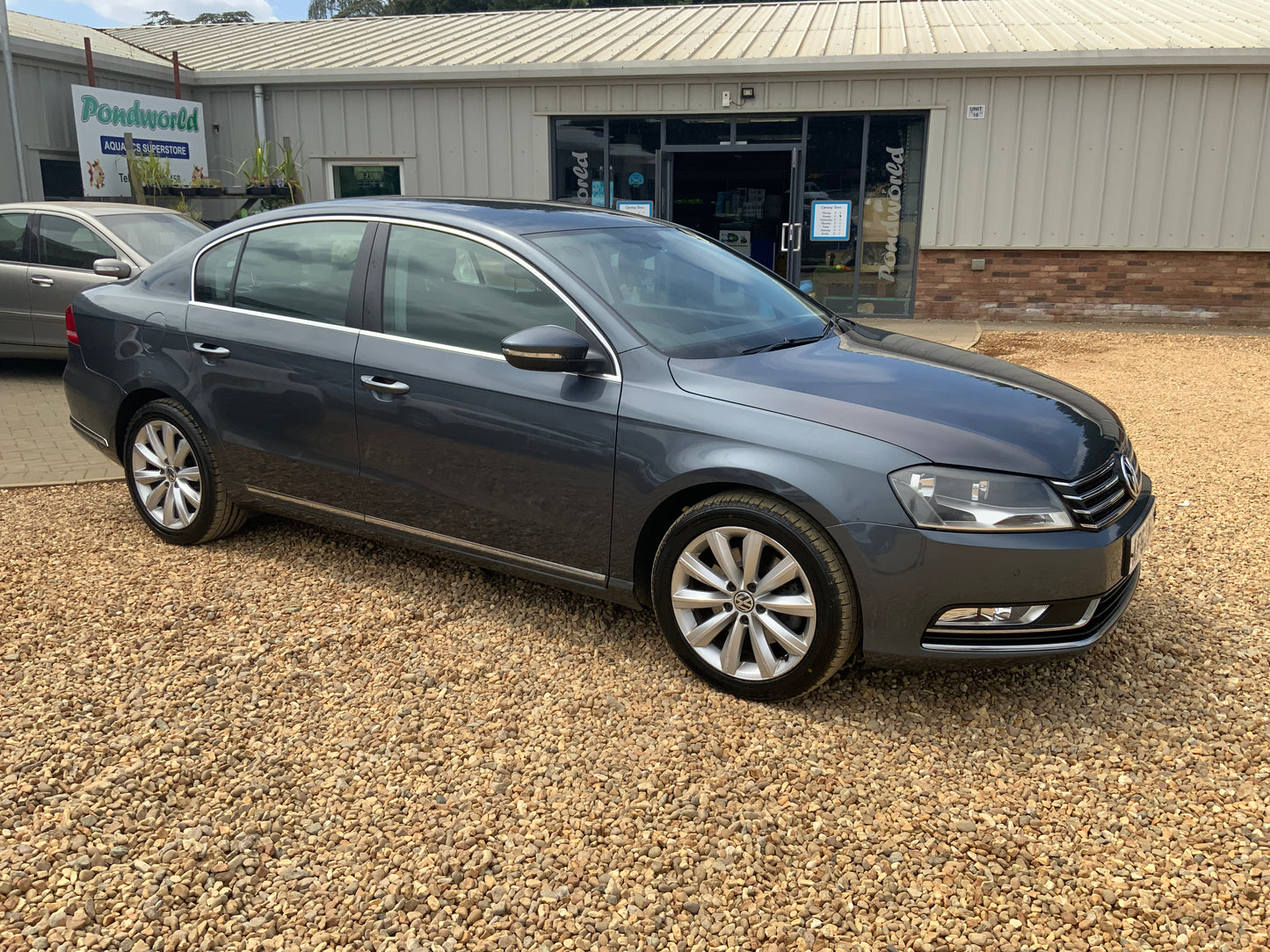 Volkswagen Passat 2L diesel tdi highline