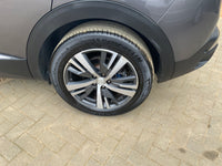 Peugeot 3008 1.2L 130 allure