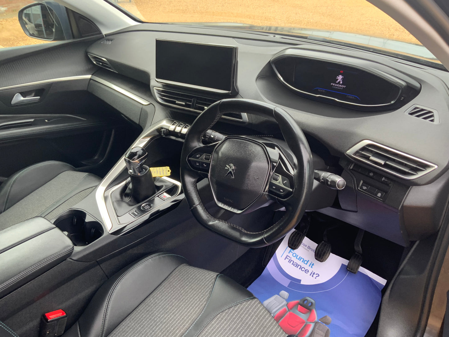 Peugeot 3008 1.2L 130 allure