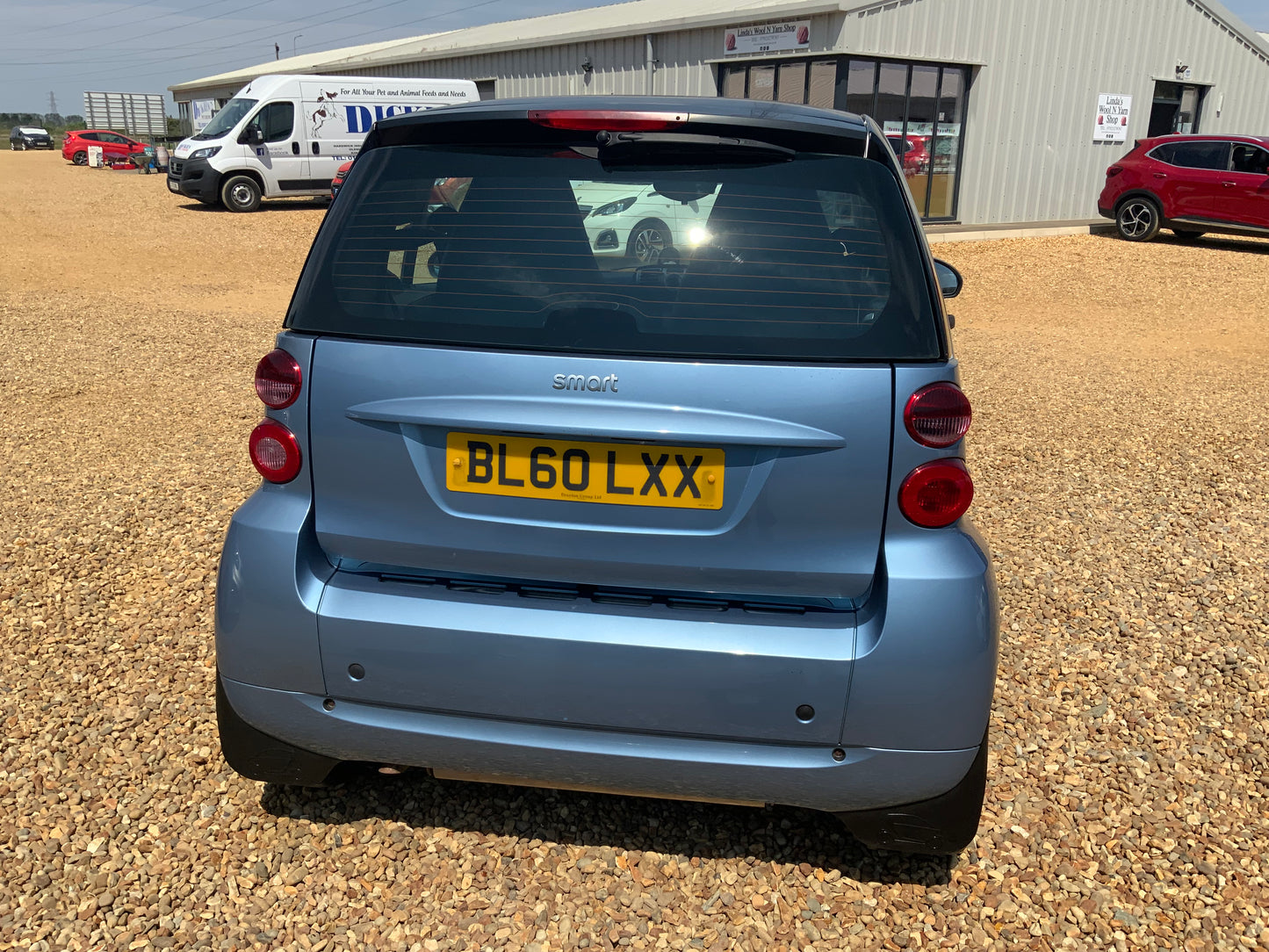 Smart car fortwo auto