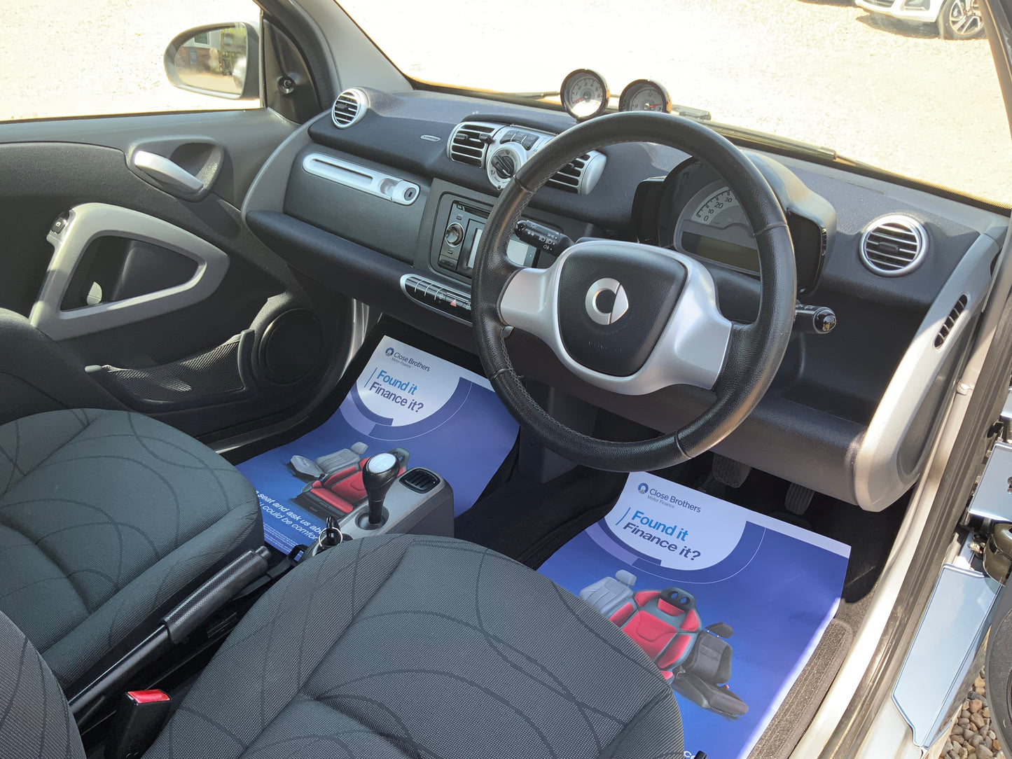 Smart car fortwo auto