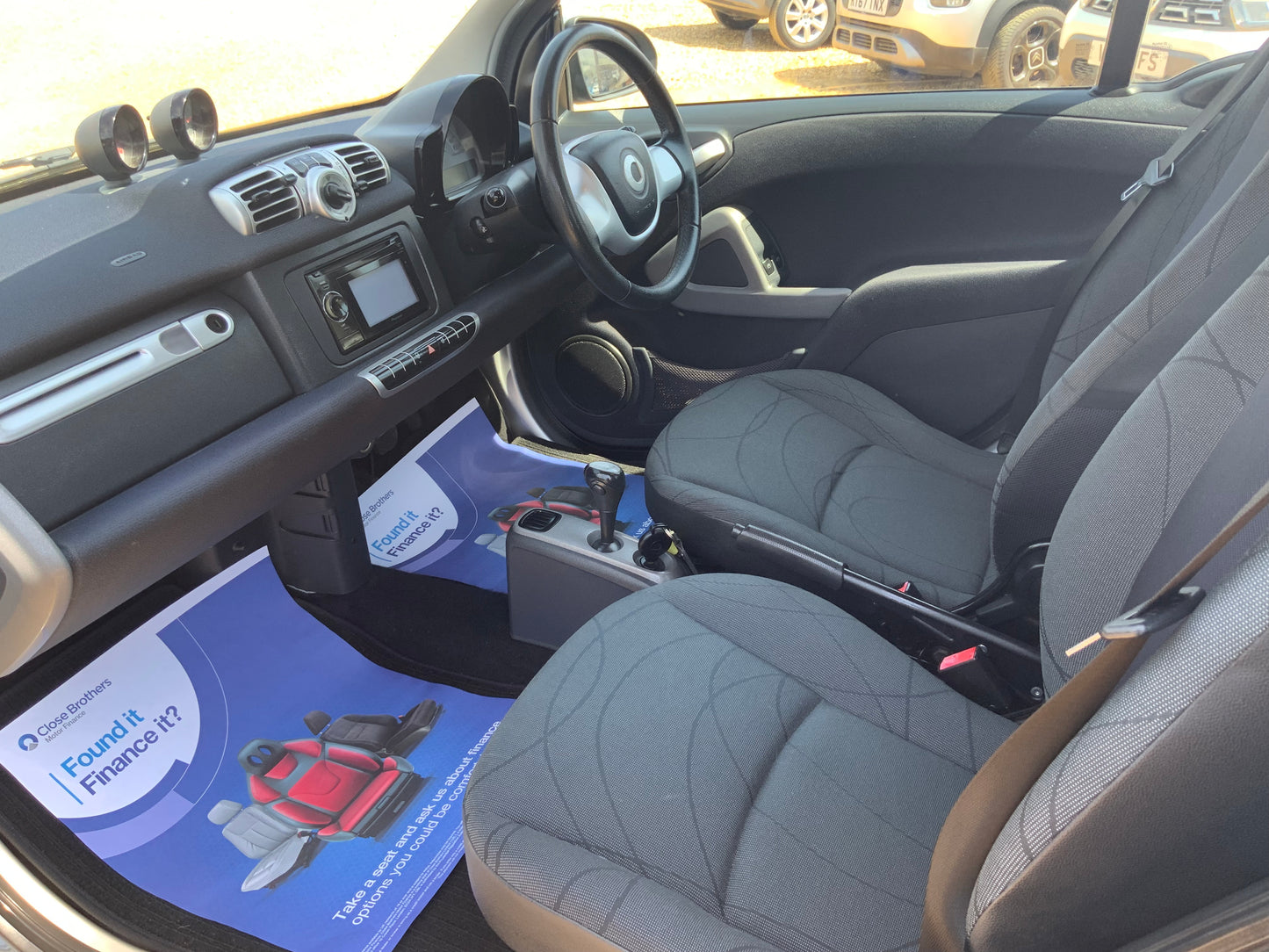 Smart car fortwo auto