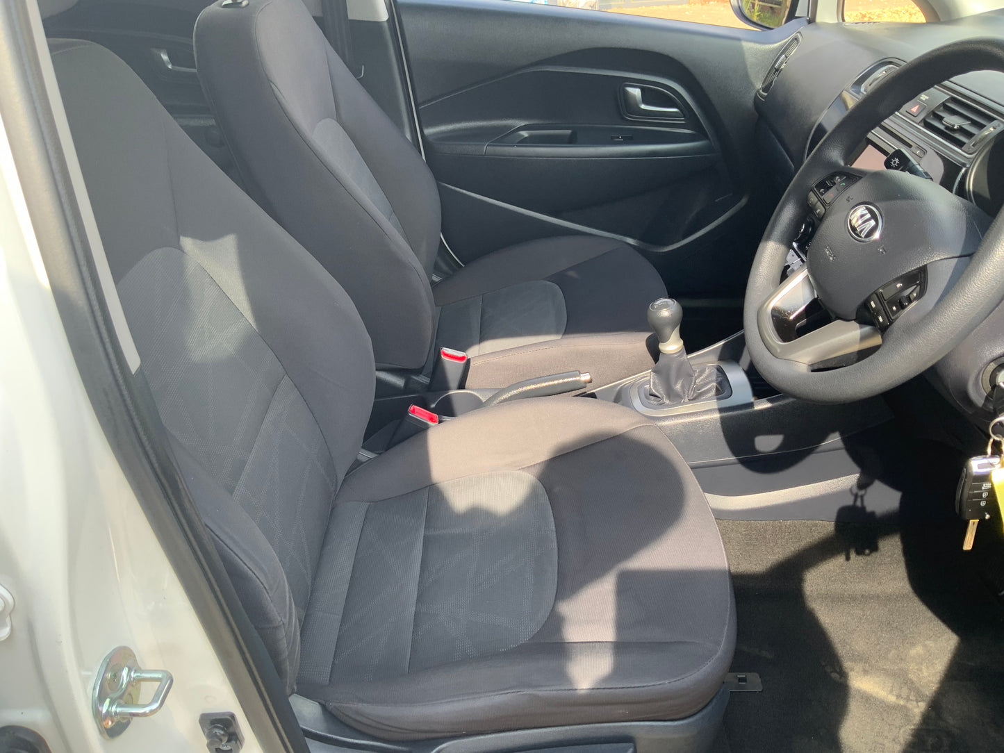 Kia Rio 1.2 air 1 petrol