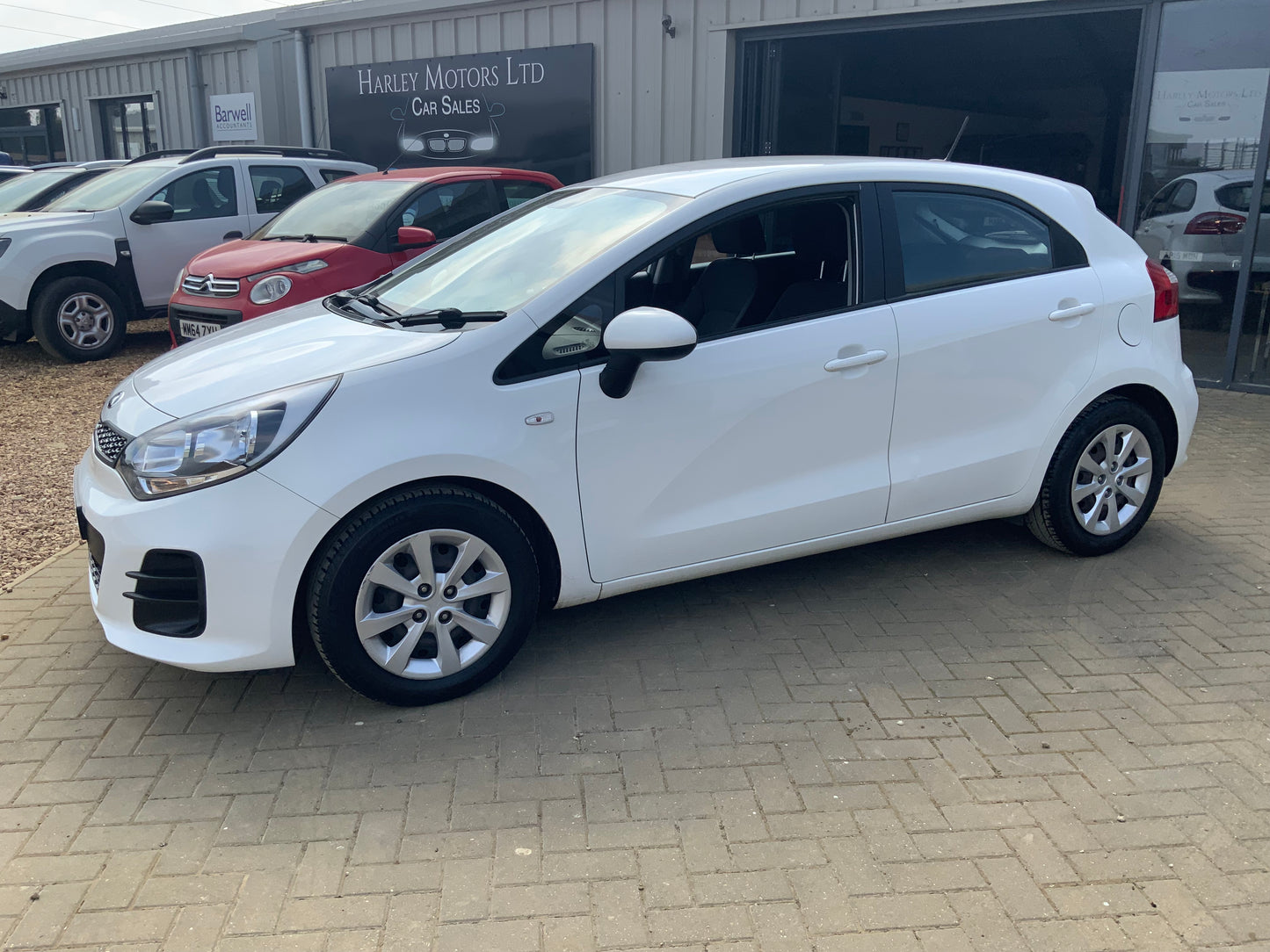 Kia Rio 1.2 air 1 petrol