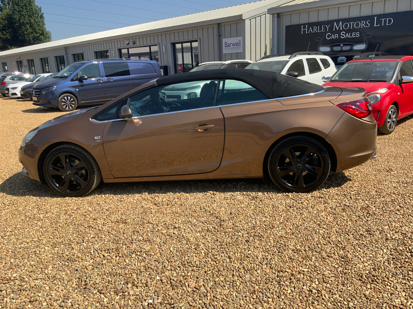 Vauxhall cascada 2L cdti elite convertible