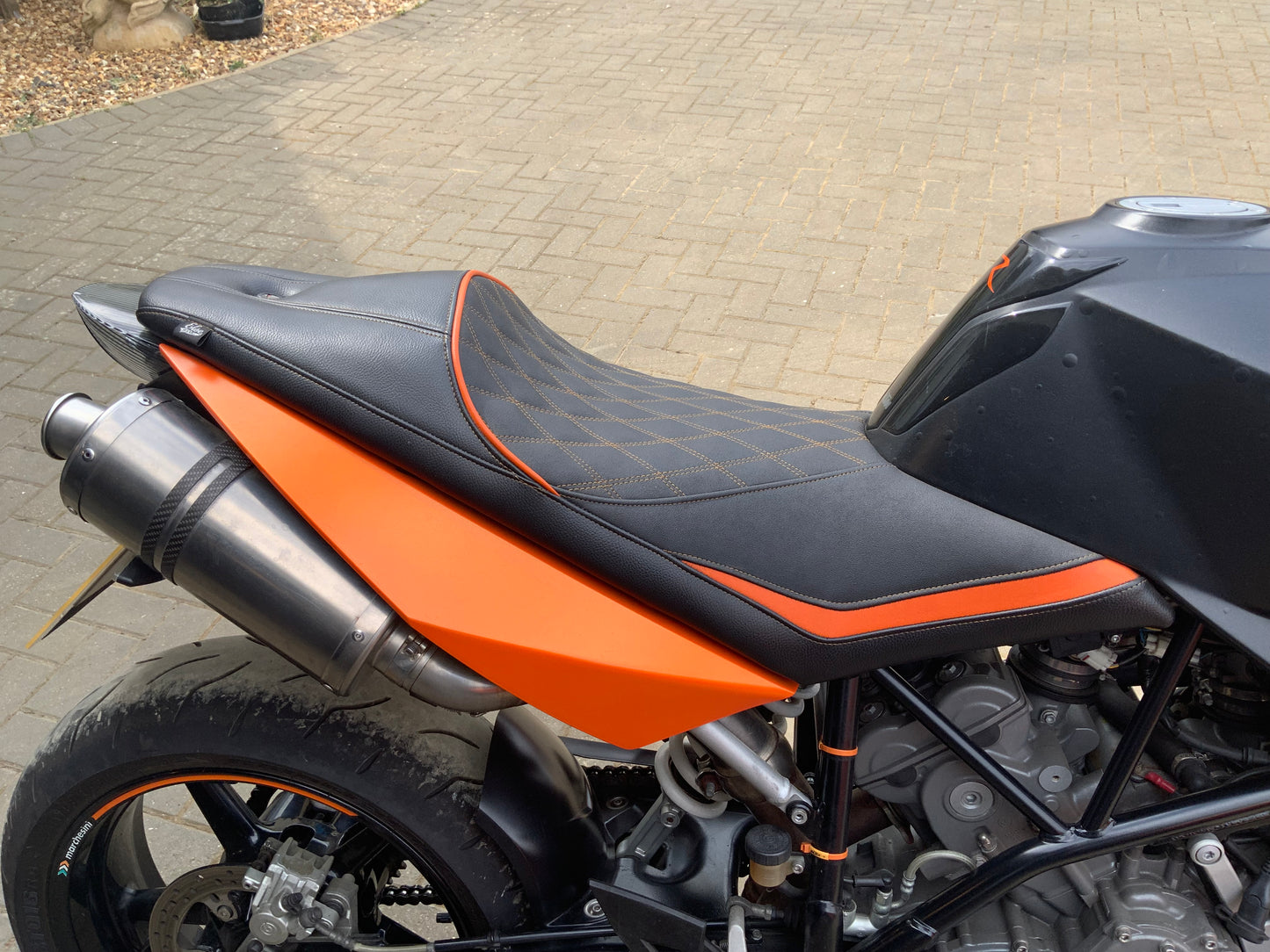 KTM 990 SUPERDUKE SPORTS MOTORCYCLE