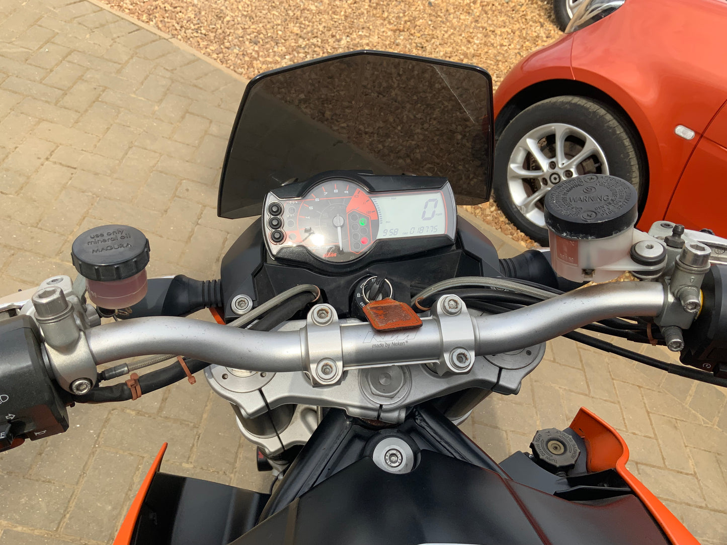 KTM 990 SUPERDUKE SPORTS MOTORCYCLE