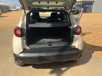 Renault Captur 0.9L petrol dynamique